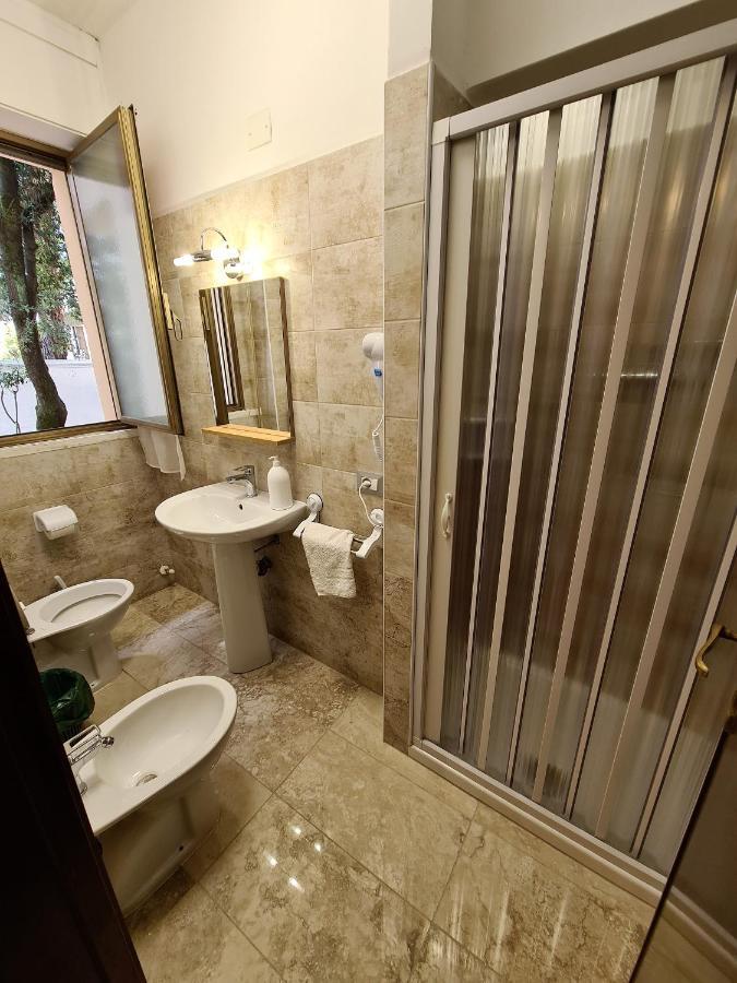 Le Caravel Apartament Lido di Camaiore Extérieur photo